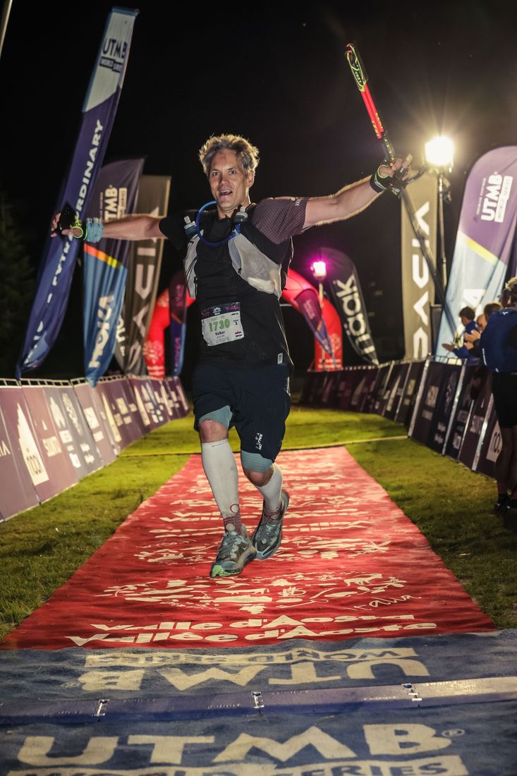 Volker finisht de Monte Rosa Trail by UTMB in de nacht